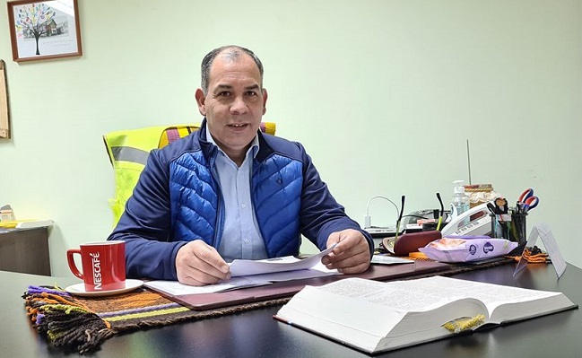 Alcalde de Contulmo refuerza seguridad ante amenaza de toma del Municipio