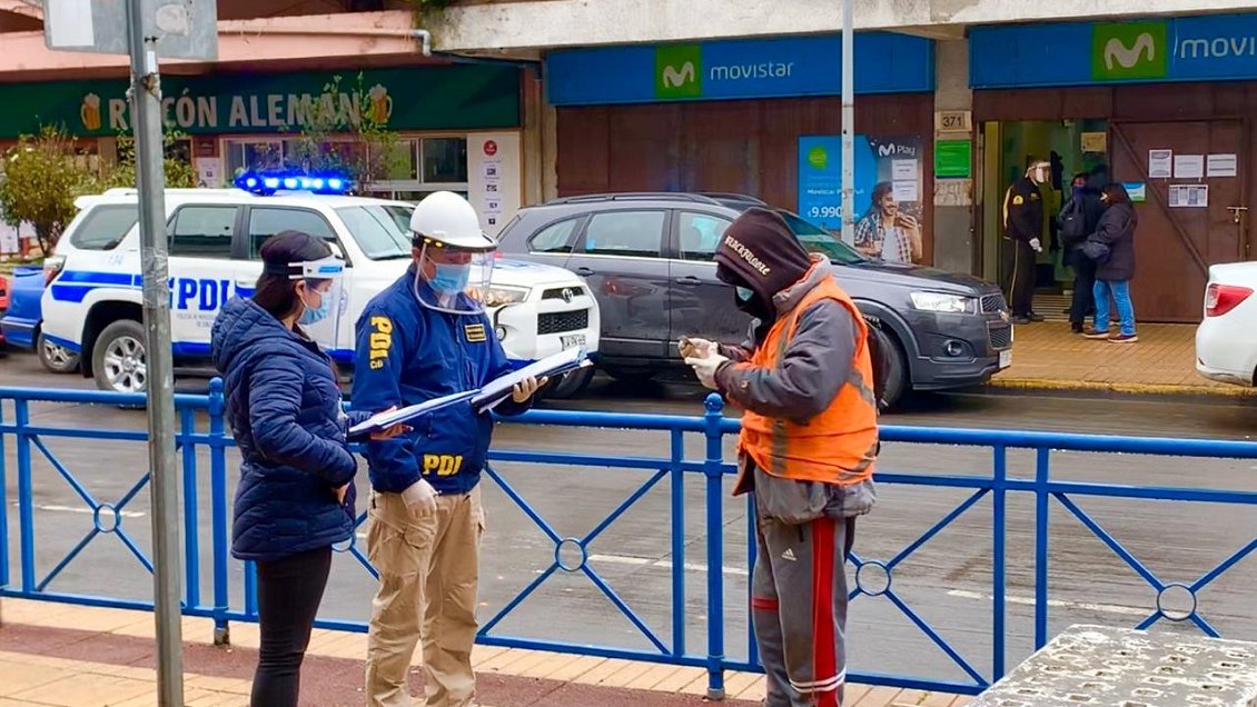 Cuidador de autos de Talcahuano fue detenido por salir a trabajar en cuarentena Cuidador de autos de Talcahuano fue detenido por salir a trabajar en cuarentena