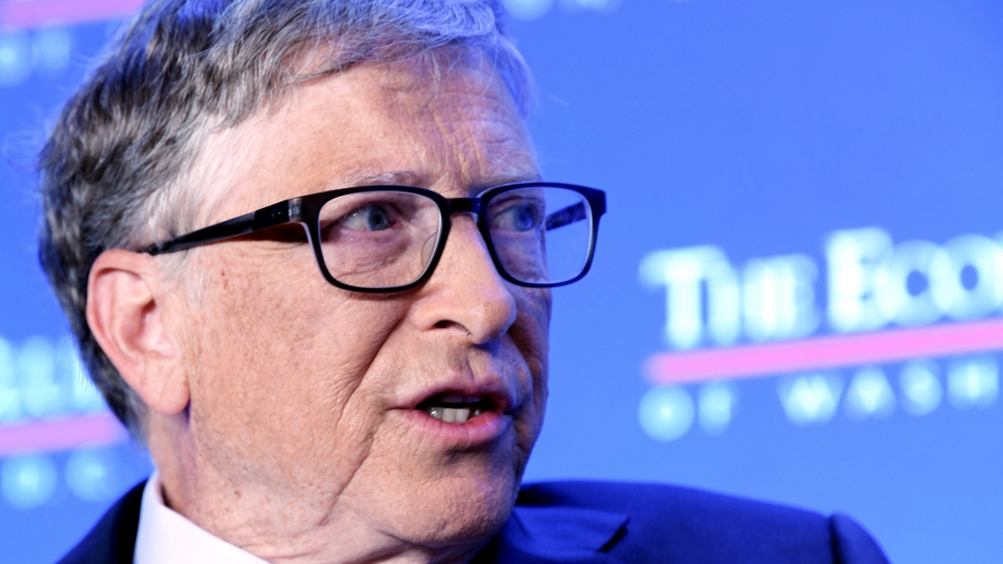 Bill Gates: Es escandaloso que pruebas Covid aún tarden más de 24 horas