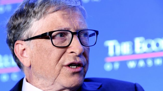 Bill Gates: Es escandaloso que pruebas Covid aún tarden más de 24 horas