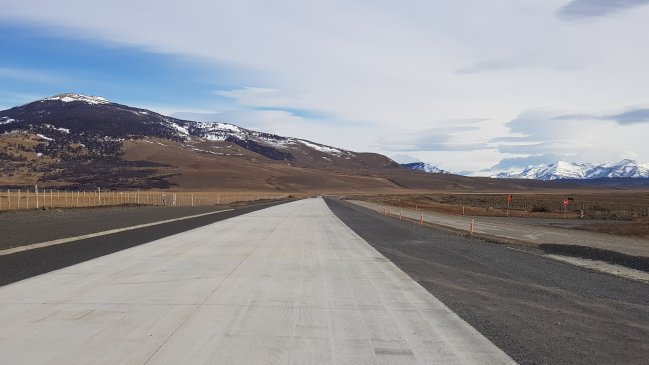  Avanza proyecto de pavimentación hacia el Parque Nacional Torres del Paine  