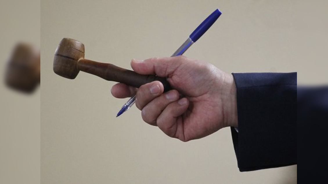 Remate en Maipú terminó con 32 detenidos por superar aforo permitido