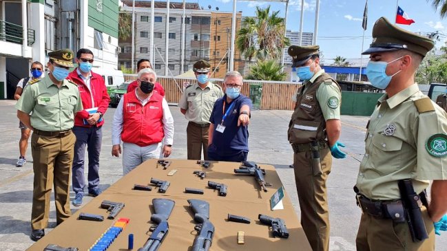 Llamado al 133 de Carabineros dejó al descubierto peligrosa banda Llamado al 133 de Carabineros dejó al descubierto peligrosa banda