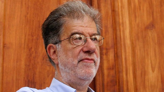 Eduardo Engel: Si este brote brutal es por las variantes, necesitamos medidas mucho más drásticas