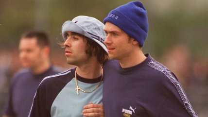  Los Gallagher y Damon Albarn también asistieron a Porto a la final de Champions  