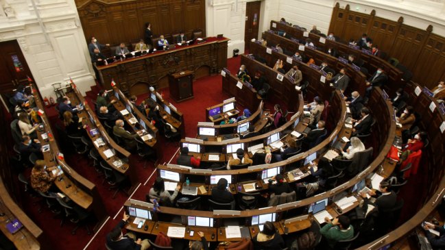 Convención Constitucional aprobó en general propuesta para aumentar las asignaciones