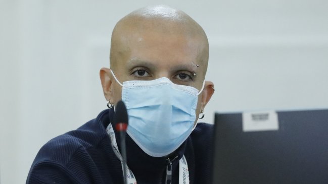 Convención Constitucional ingresó antecedentes del caso Rojas Vade a la Comisión de Ética