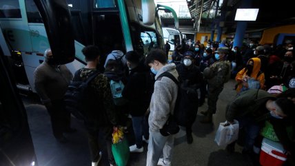   Pasajeros cuestionan las ya tradicionales alzas en precios de los buses previo a Fiestas Patrias 