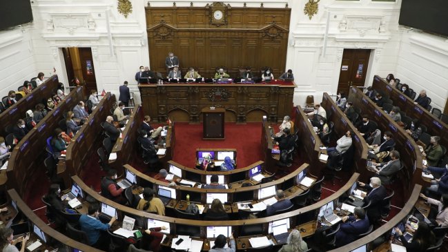 Dos Covid confirmados y 28 contactos estrechos complican funcionamiento de la Convención