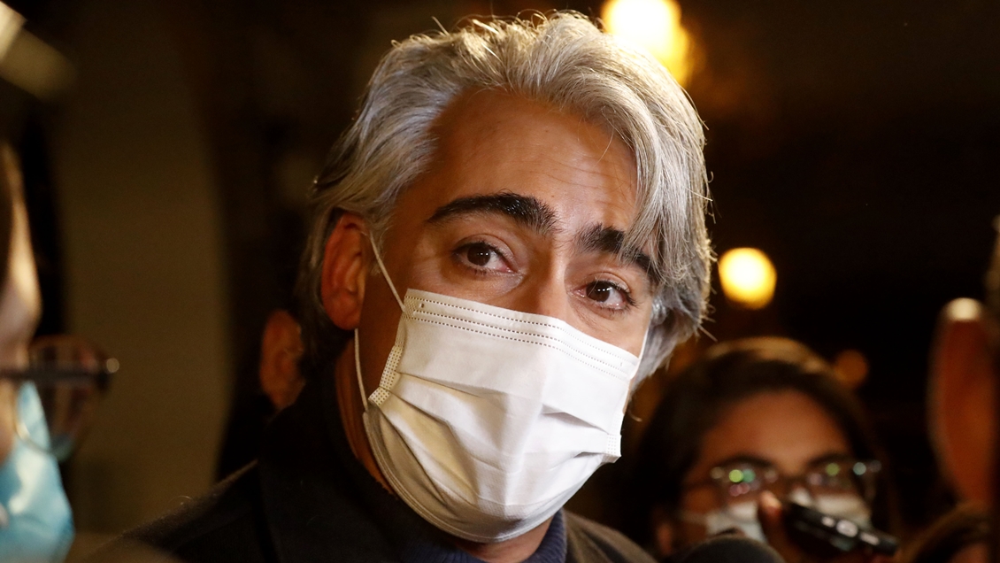 ME-O: Me preguntan más a mí cómo se me ocurre ir de candidato, y no a Kast