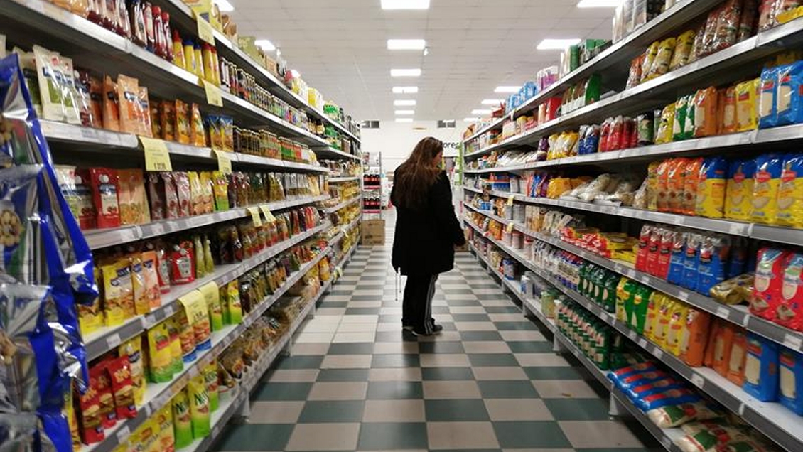 Al 71% de los peruanos le falta dinero para comprar alimentos y productos básicos
