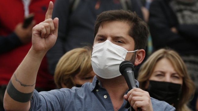 Boric arremetió contra Kaiser y Kast: 