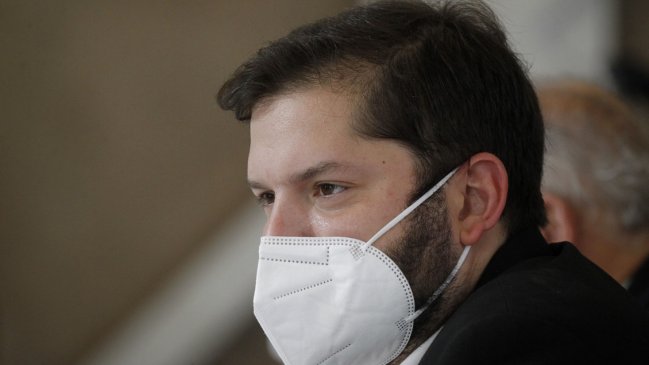 Debate sobre los dos tercios: Boric rechazó 