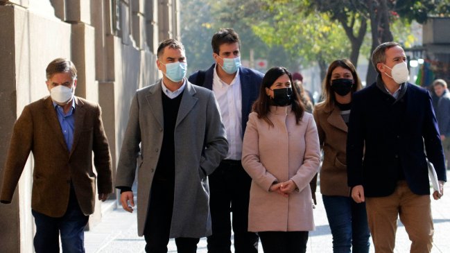 Partidos de Chile Vamos definen su postura de cara al Plebiscito de septiembre