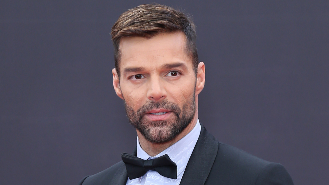 Ricky Martin es denunciado por incesto y arriesga hasta 50 años de cárcel Ricky Martin es denunciado por incesto y arriesga hasta 50 años de cárcel