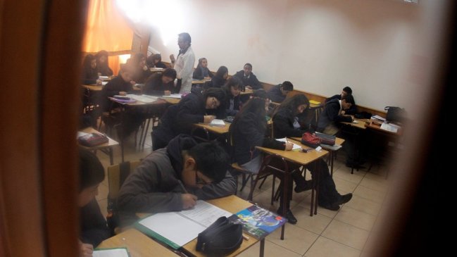 Mineduc confirmó realización del Simce, pese a intención de suspender la medición