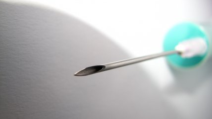  Preocupación por misteriosos pinchazos a mujeres jóvenes en las discotecas de España  