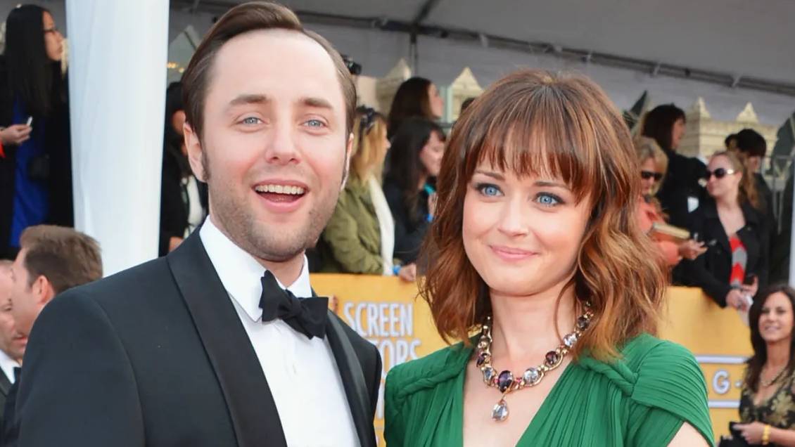 Vincent Kartheiser solicita el divorcio a Alexis Bledel tras ocho años de matrimonio Vincent Kartheiser solicita el divorcio a Alexis Bledel tras ocho años de matrimonio
