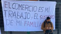 Comerciantes ambulantes se manifestaron en la Plaza de Maipú Comerciantes ambulantes se manifestaron en la Plaza de Maipú