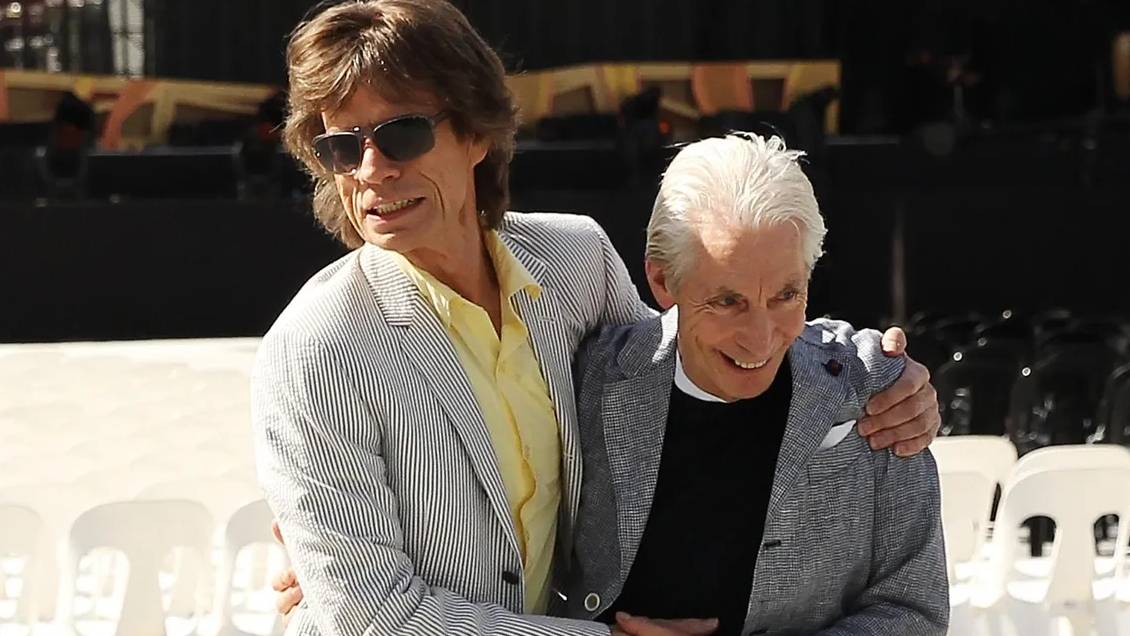 Mick Jagger y The Rolling Stones recordaron a Charlie Watts a un año de su muerte Mick Jagger y The Rolling Stones recordaron a Charlie Watts a un año de su muerte