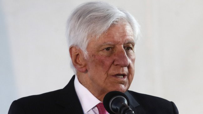 Municipalidad de Vitacura se querelló contra Torrealba y su círculo de confianza