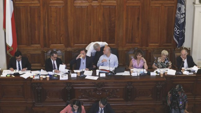 Sala del Senado votará martes y miércoles el proyecto para el nuevo proceso constituyente