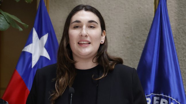 Diputada Schneider acusó intereses económicos y políticos en cuestionamientos a compra de Clínica Sierra Bella