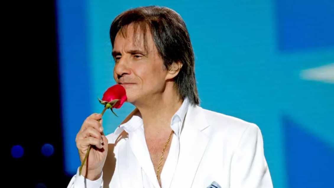 Roberto Carlos anuncia nuevo disco cantado en español Roberto Carlos anuncia nuevo disco cantado en español