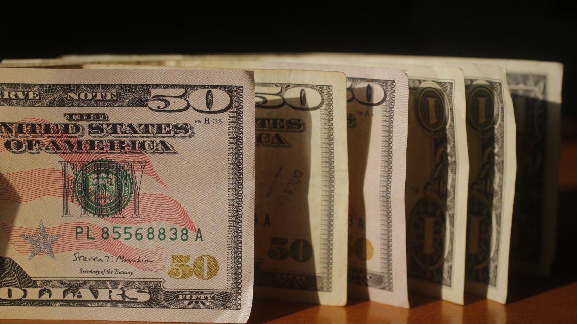 Argentina: Dólar informal o Argentina: Dólar informal o
