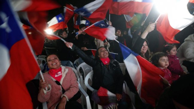 Servel y 99,98% escrutado: Republicanos sumó 3,46 millones de votos y superó por amplio margen a Unidad para Chile y Chile Seguro