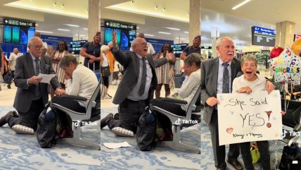  Anciano hace tierna propuesta de matrimonio a su polola de la infancia  