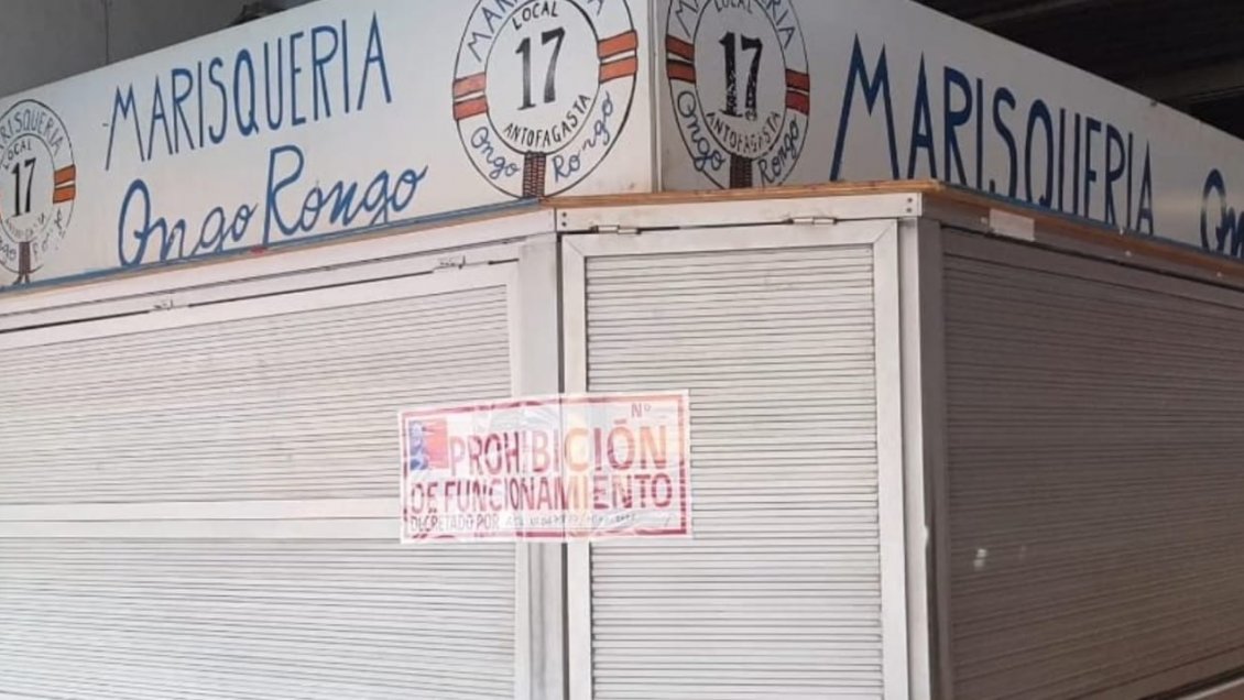 Salud ordenó prohibición de funcionamiento a local tras intoxicaciones en Antofagasta Salud ordenó prohibición de funcionamiento a local tras intoxicaciones en Antofagasta