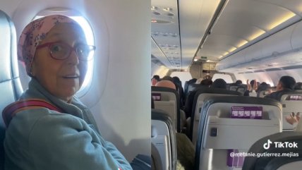 Piloto felicita a pasajera que finalizó su tratamiento contra el cáncer:    Piloto felicita a pasajera que finalizó su tratamiento contra el cáncer: