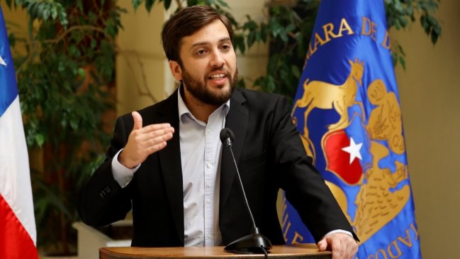 Caso convenios: Diputado Soto exigió 