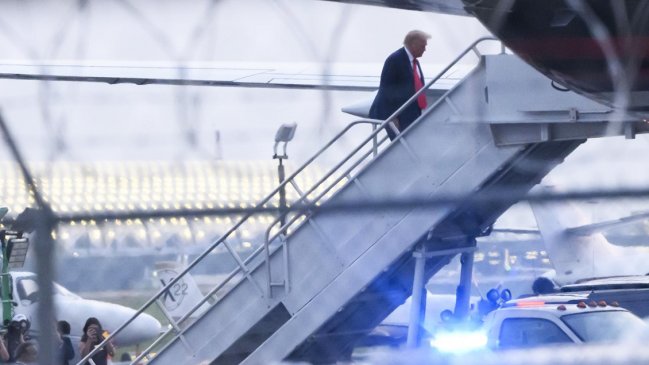 Los restantes aliados de Trump en Georgia también se entregaron