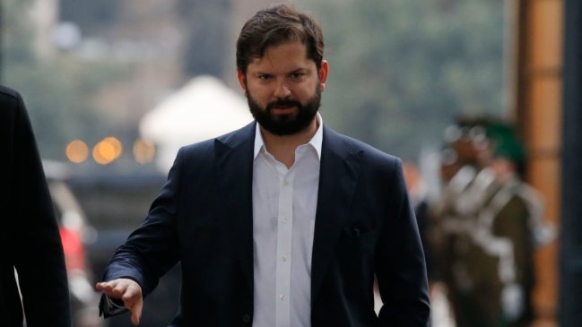 Presidente Boric recibió propuestas de pensiones de Demócratas, Amarillos y la DC