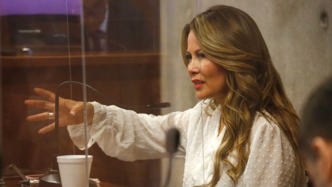 Defensa de Cathy Barriga calificó de 