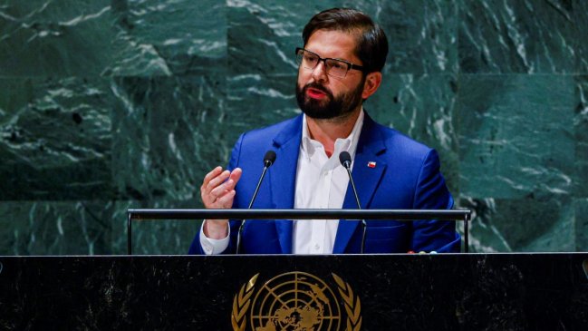 Expertos piden a Boric moderar el tono sobre DDHH en China