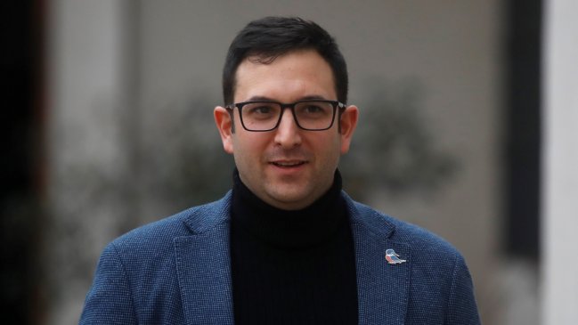 Molestia en el Congreso por ausencia de Crispi a comisión investigadora de los convenios