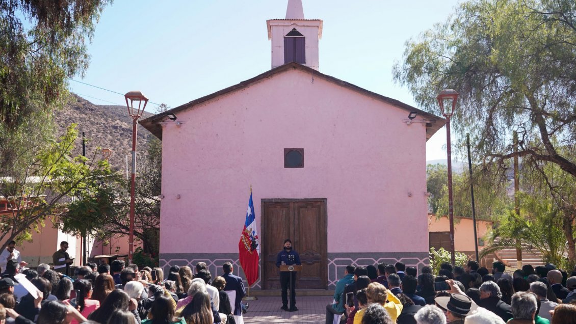 Presidente Boric anunció proyecto para que el MOP construya plantas desalinizadoras