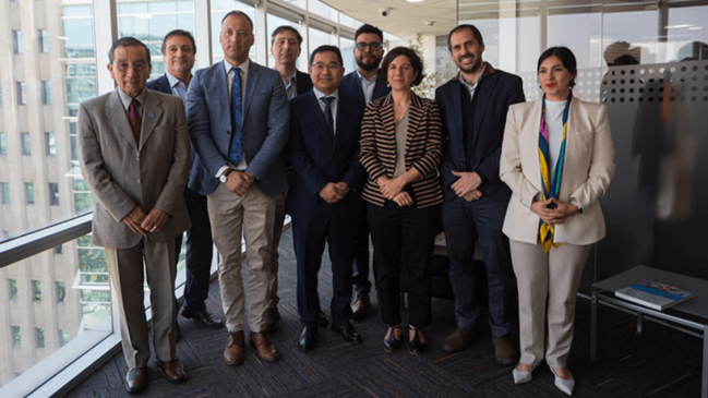 Gobierno y Sinovac acordaron un grupo de trabajo para crear un centro de investigación