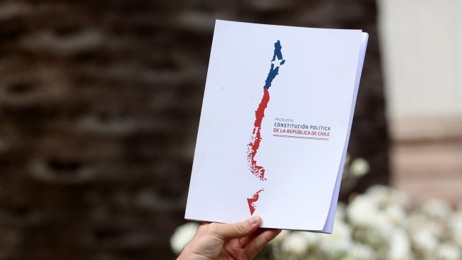 Presidenta del PS ratifica que no apoyarán un tercer proceso constitucional