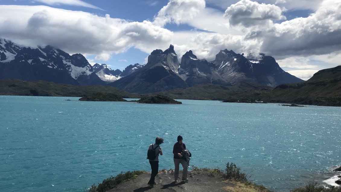Turista español murió mientras hacía senderismo en las Torres del Paine