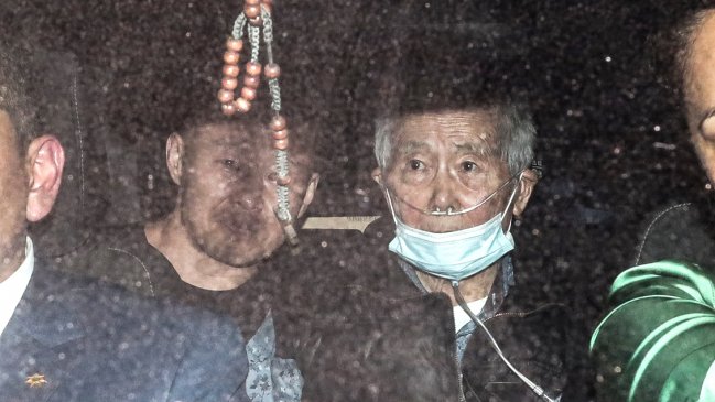 Tras 14 años y por orden del TC peruano, Alberto Fujimori salió de prisión