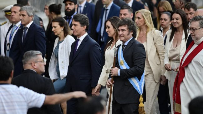 Los ministros de Javier Milei juraron sus cargos en un acto sin acceso de la prensa