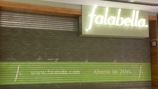  Tradicional sucursal de Falabella en Providencia cerrará sus puertas  
