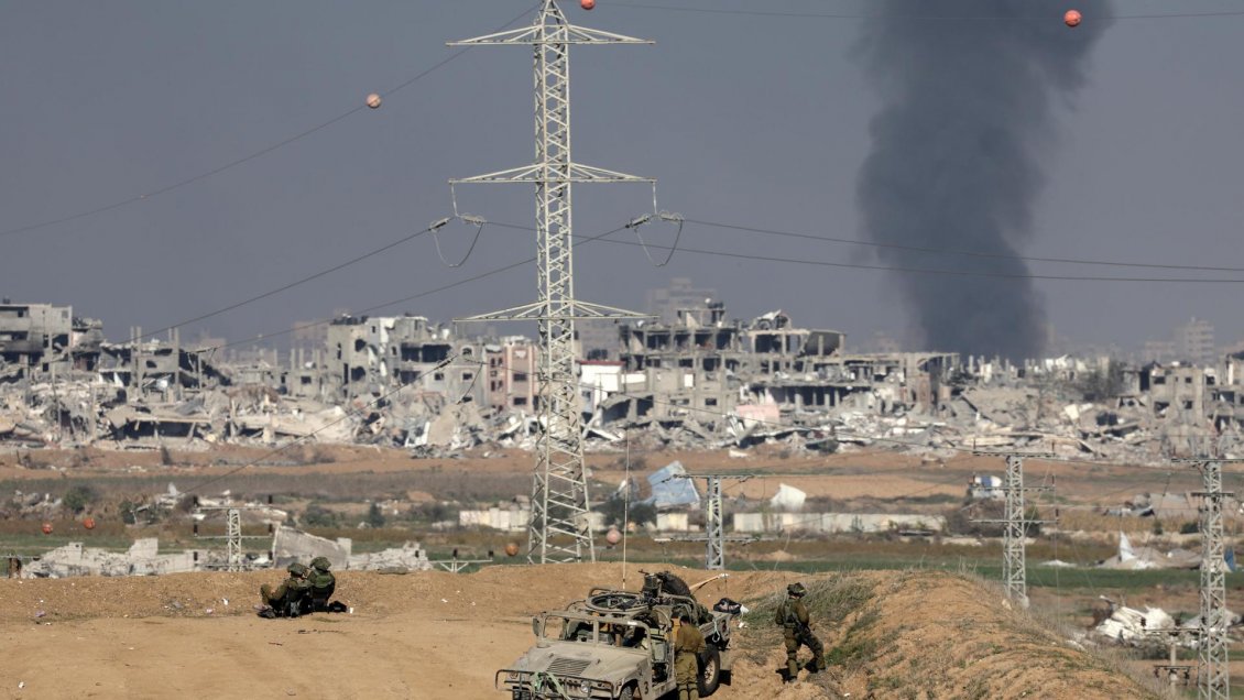 Gobierno de Gaza acusa a Israel de exhumar 1.100 tumbas y robar 150 cuerpos