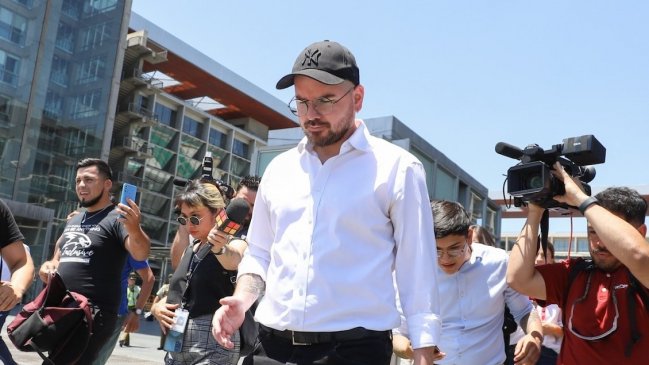 Giorgio Jackson se querella para 