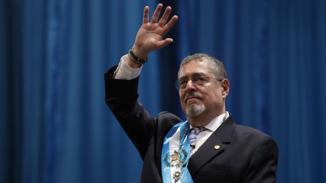 Tras complicada investidura: Arévalo dijo 