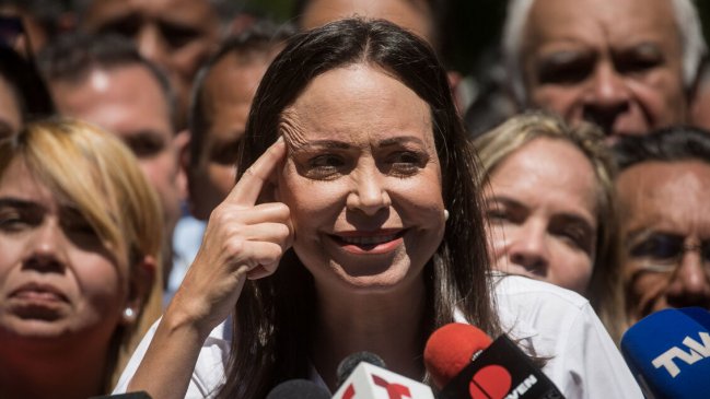 Machado asegura que competirá en presidenciales de Venezuela pese a inhabilitación